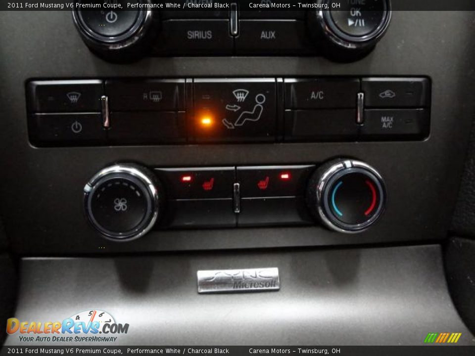 2011 Ford Mustang V6 Premium Coupe Performance White / Charcoal Black Photo #22