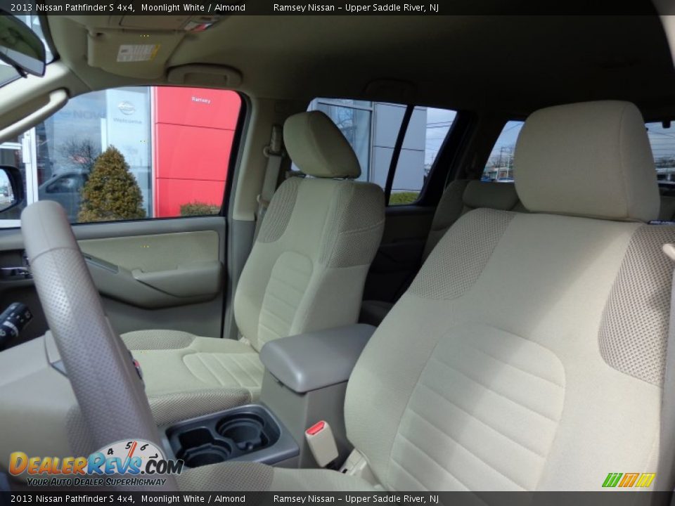 2013 Nissan Pathfinder S 4x4 Moonlight White / Almond Photo #7