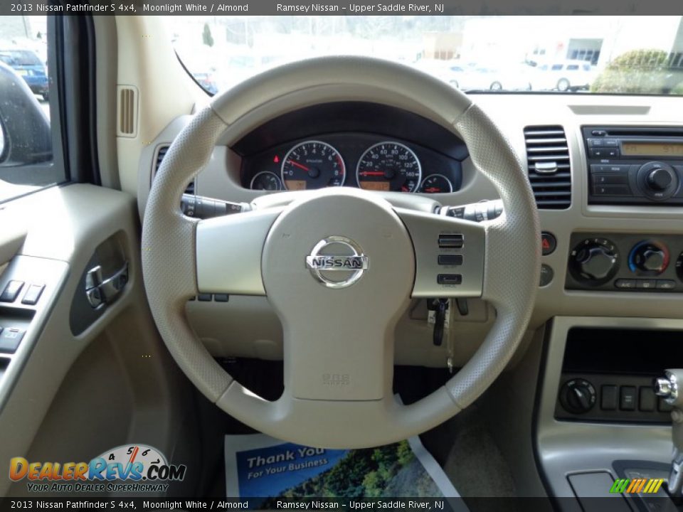 2013 Nissan Pathfinder S 4x4 Moonlight White / Almond Photo #16