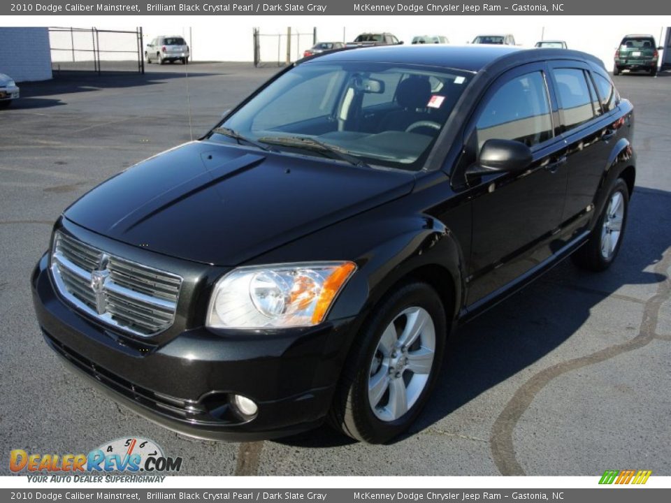 2010 Dodge Caliber Mainstreet Brilliant Black Crystal Pearl / Dark Slate Gray Photo #2