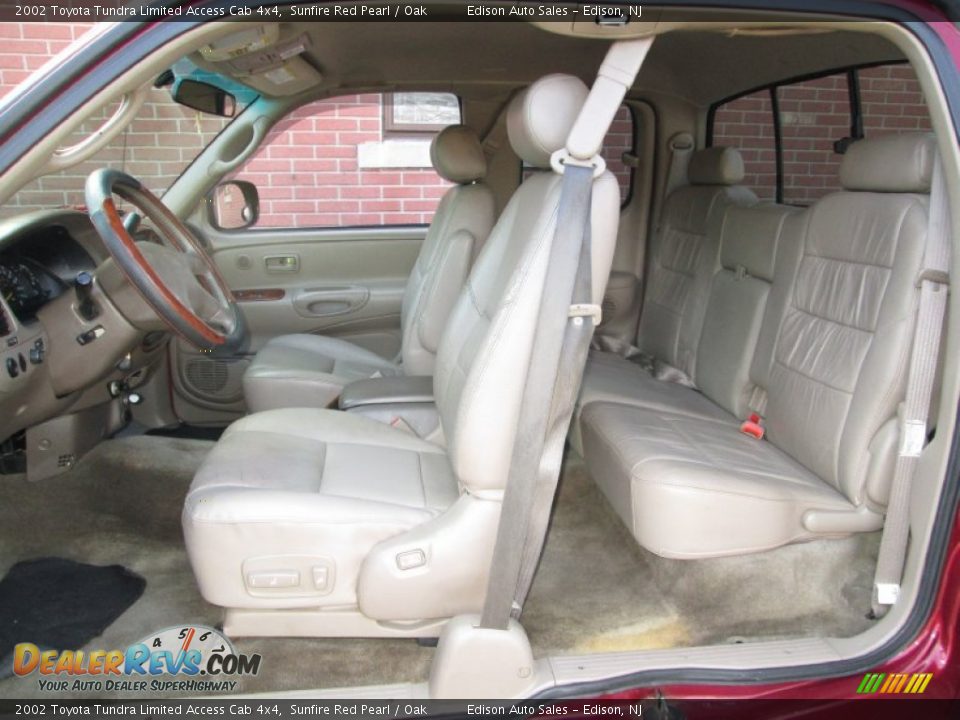 Oak Interior - 2002 Toyota Tundra Limited Access Cab 4x4 Photo #13