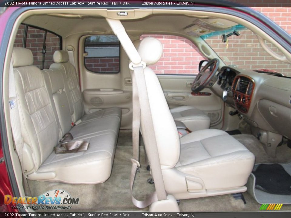 Oak Interior - 2002 Toyota Tundra Limited Access Cab 4x4 Photo #14