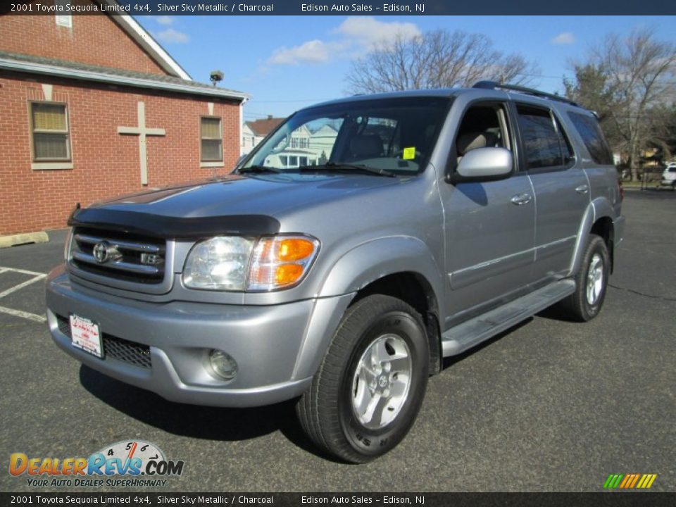 2001 Toyota Sequoia Limited 4x4 Silver Sky Metallic / Charcoal Photo #2