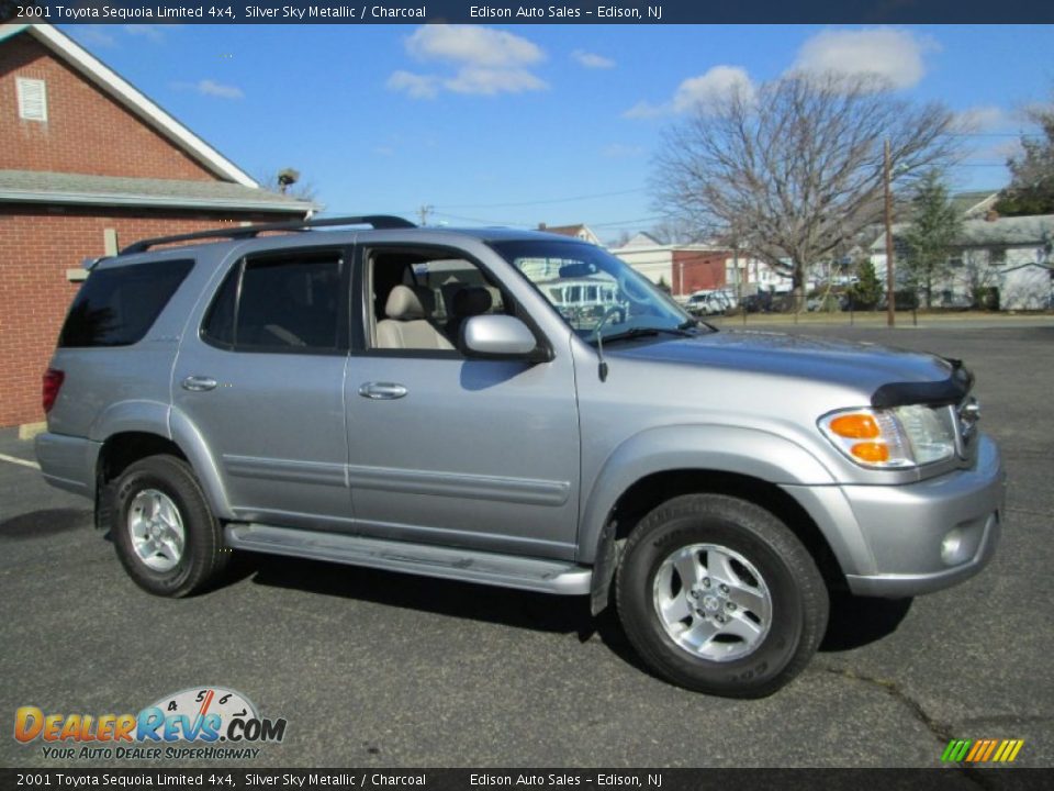 2001 Toyota Sequoia Limited 4x4 Silver Sky Metallic / Charcoal Photo #10