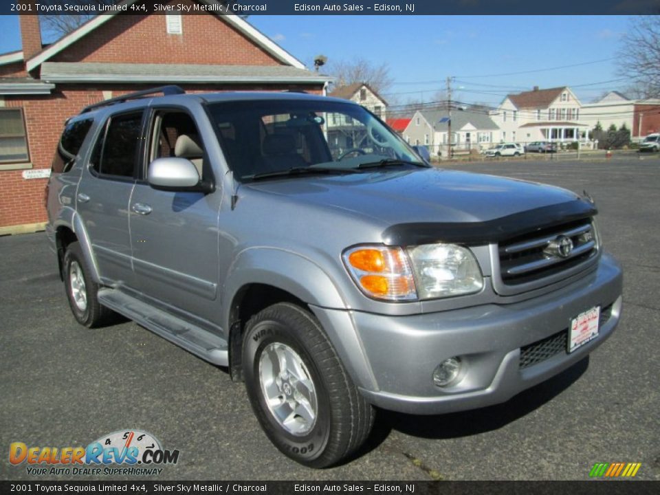 2001 Toyota Sequoia Limited 4x4 Silver Sky Metallic / Charcoal Photo #11
