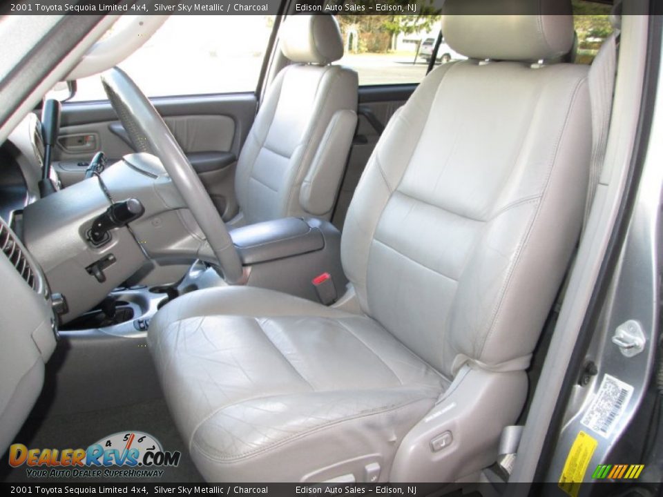 2001 Toyota Sequoia Limited 4x4 Silver Sky Metallic / Charcoal Photo #13