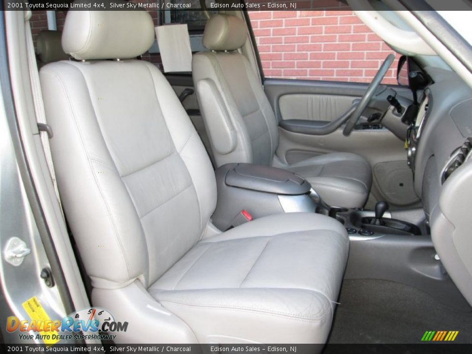 2001 Toyota Sequoia Limited 4x4 Silver Sky Metallic / Charcoal Photo #14