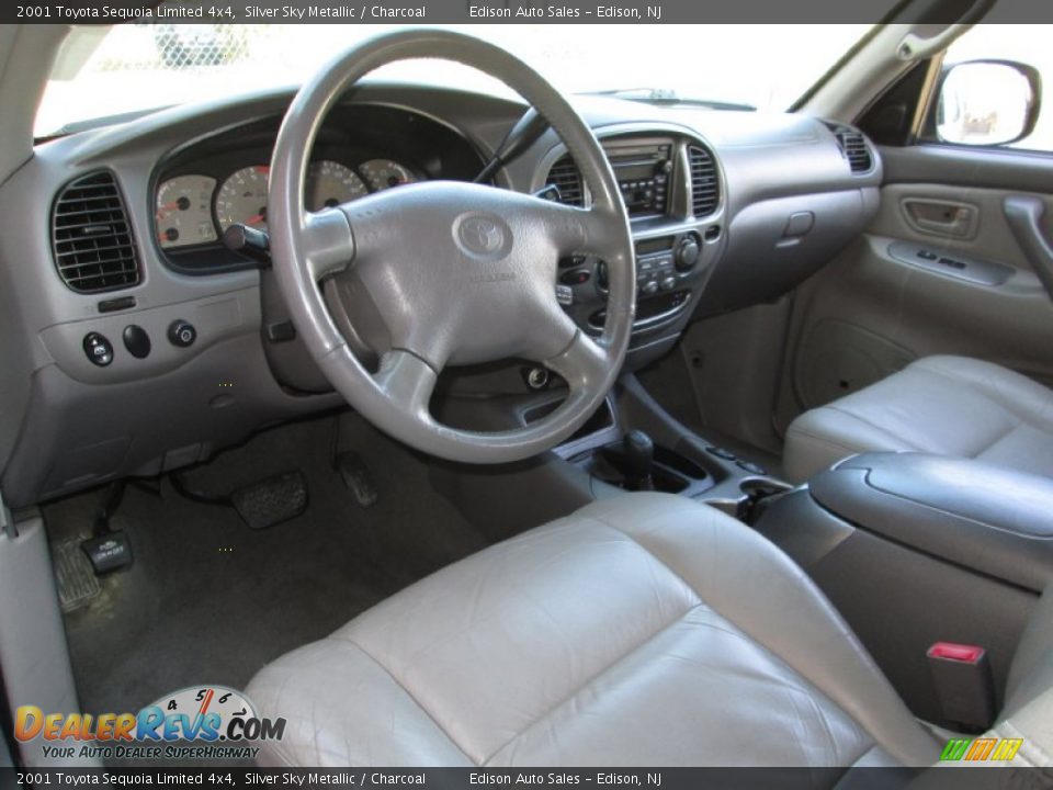 2001 Toyota Sequoia Limited 4x4 Silver Sky Metallic / Charcoal Photo #15