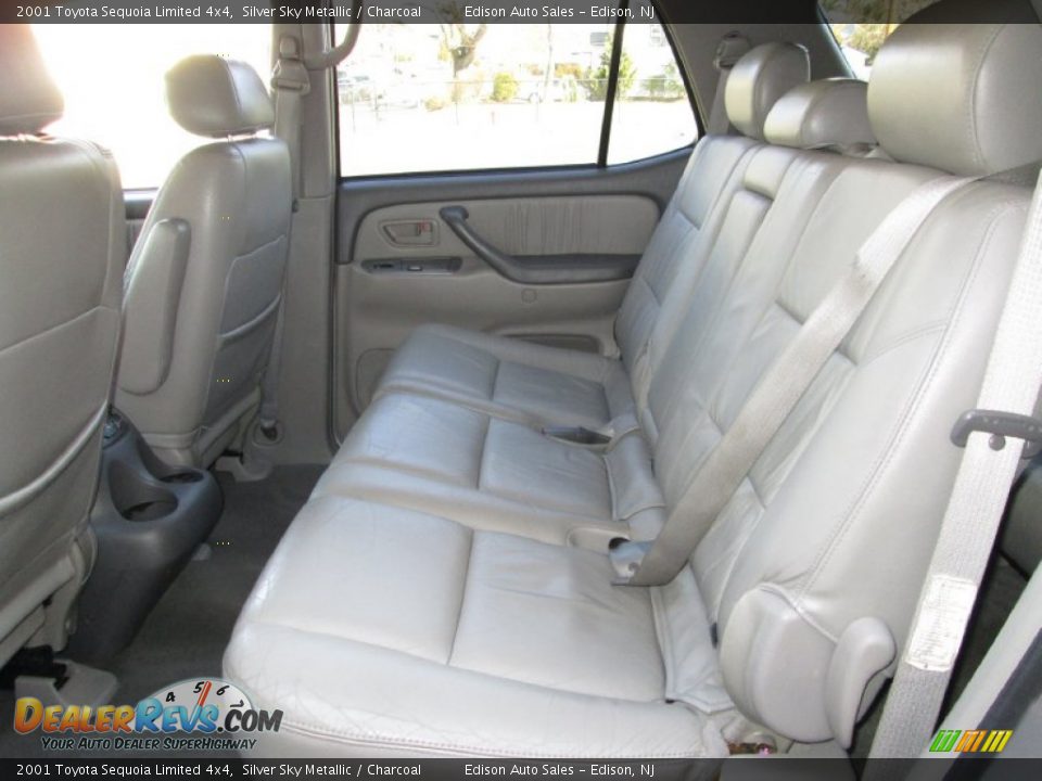 2001 Toyota Sequoia Limited 4x4 Silver Sky Metallic / Charcoal Photo #17