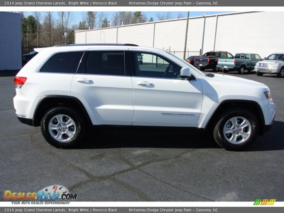 Bright White 2014 Jeep Grand Cherokee Laredo Photo #6