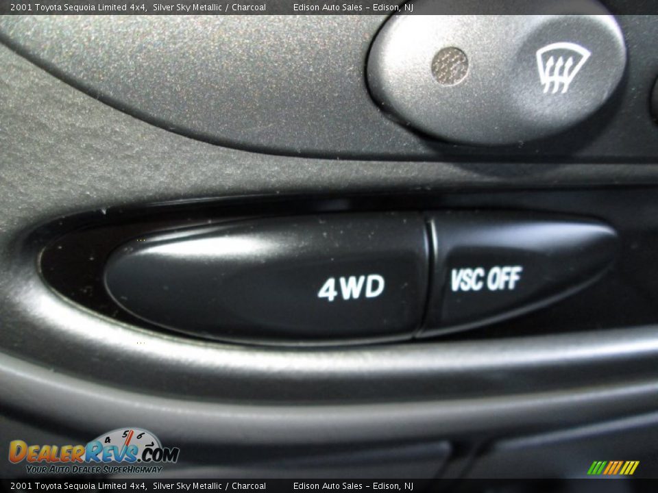 2001 Toyota Sequoia Limited 4x4 Silver Sky Metallic / Charcoal Photo #23