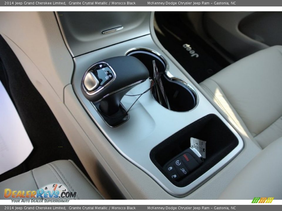 2014 Jeep Grand Cherokee Limited Shifter Photo #11