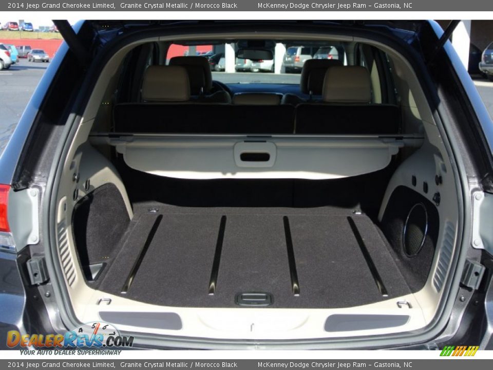 2014 Jeep Grand Cherokee Limited Trunk Photo #20