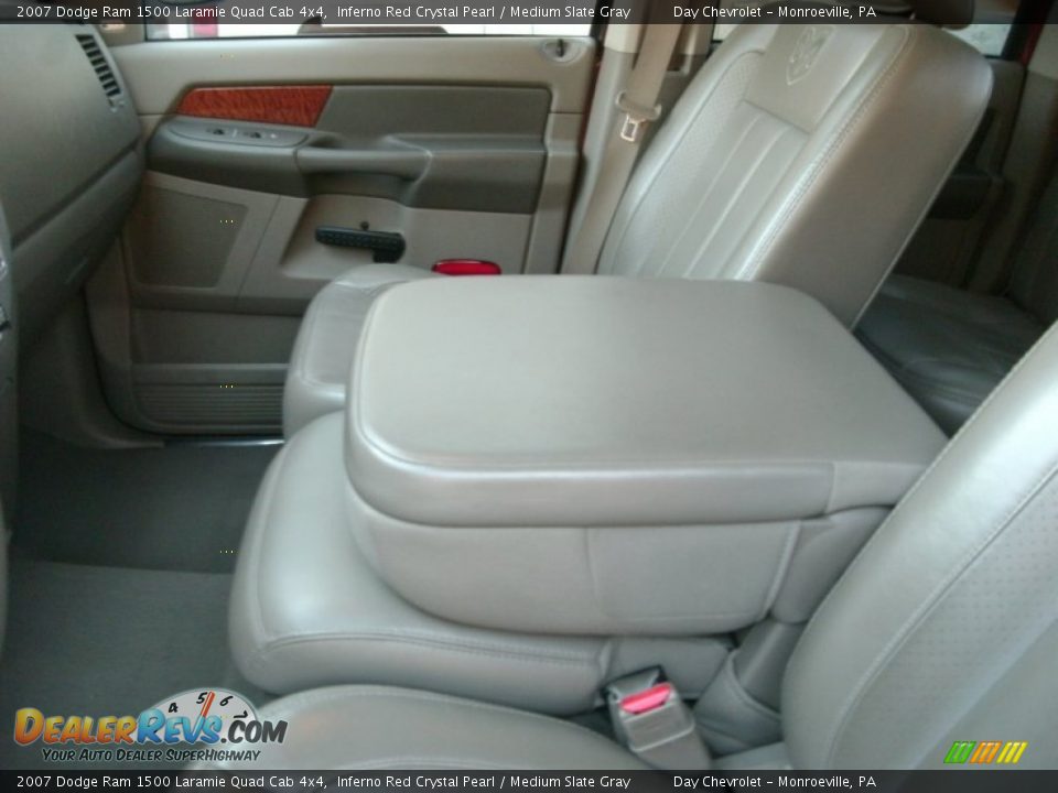 2007 Dodge Ram 1500 Laramie Quad Cab 4x4 Inferno Red Crystal Pearl / Medium Slate Gray Photo #9
