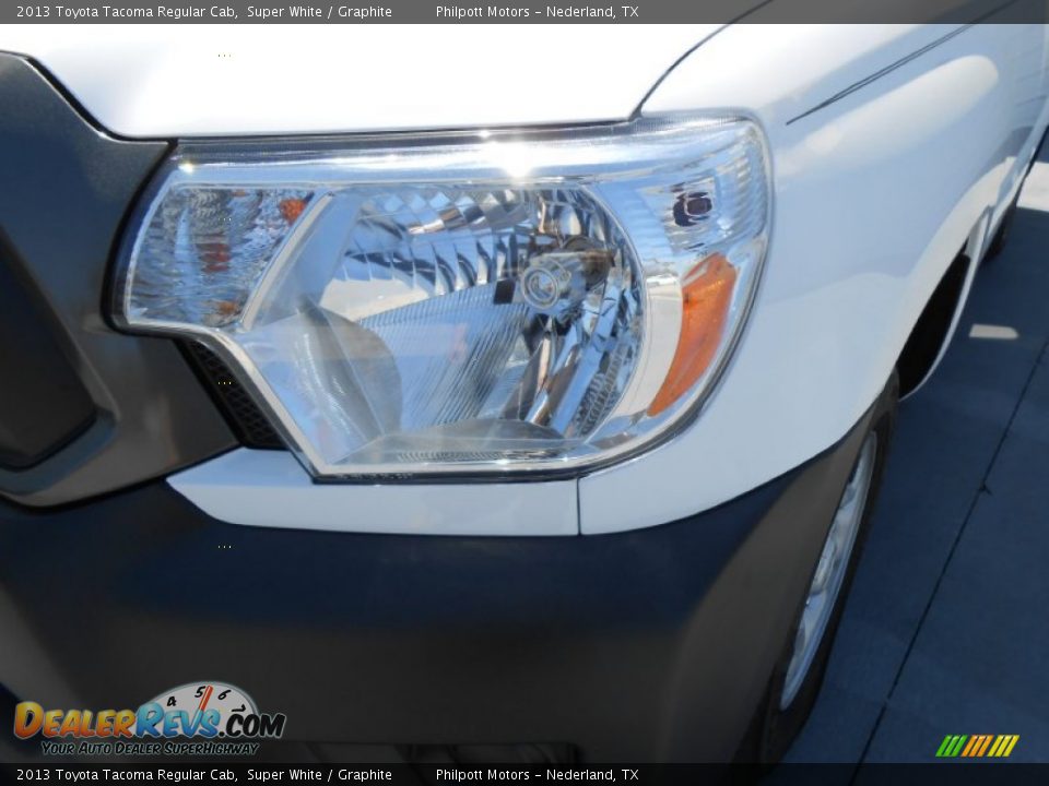 2013 Toyota Tacoma Regular Cab Super White / Graphite Photo #9