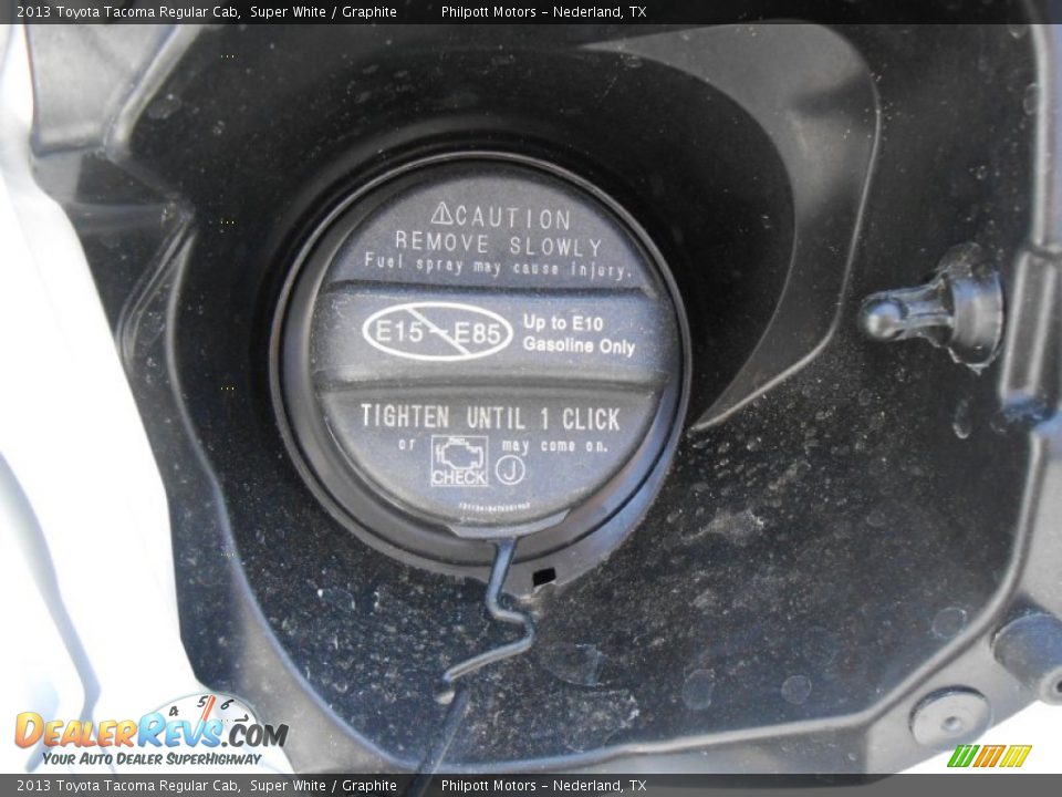 2013 Toyota Tacoma Regular Cab Super White / Graphite Photo #13
