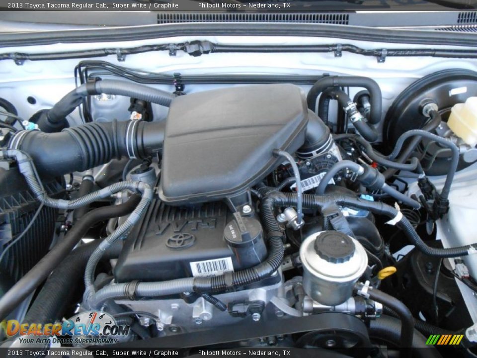 2013 Toyota Tacoma Regular Cab Super White / Graphite Photo #15