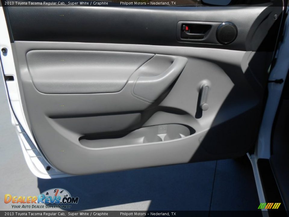 2013 Toyota Tacoma Regular Cab Super White / Graphite Photo #17