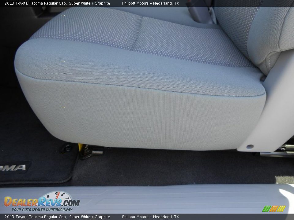 2013 Toyota Tacoma Regular Cab Super White / Graphite Photo #20