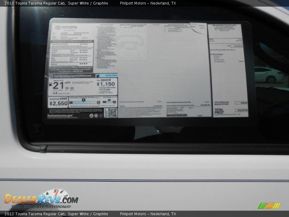 2013 Toyota Tacoma Regular Cab Super White / Graphite Photo #29