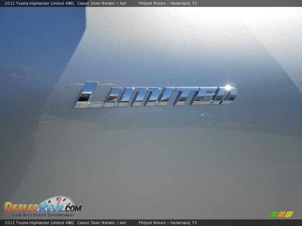2013 Toyota Highlander Limited 4WD Classic Silver Metallic / Ash Photo #12