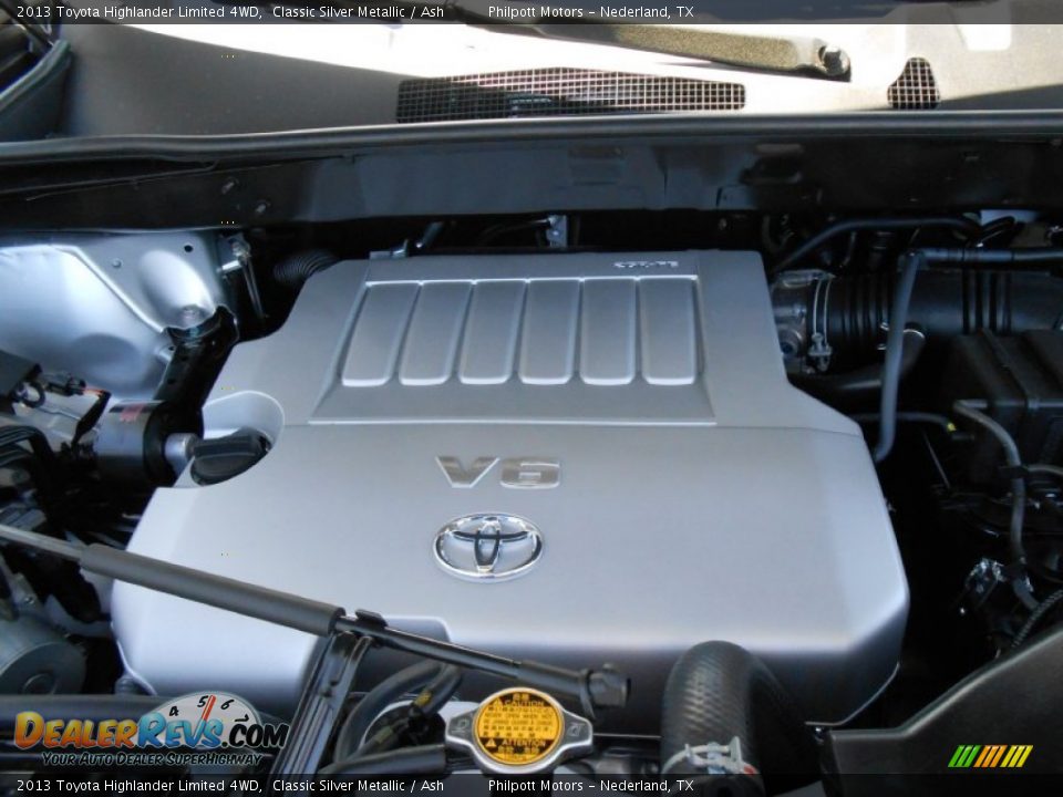 2013 Toyota Highlander Limited 4WD Classic Silver Metallic / Ash Photo #17