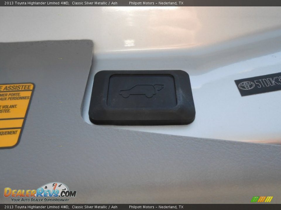 2013 Toyota Highlander Limited 4WD Classic Silver Metallic / Ash Photo #20