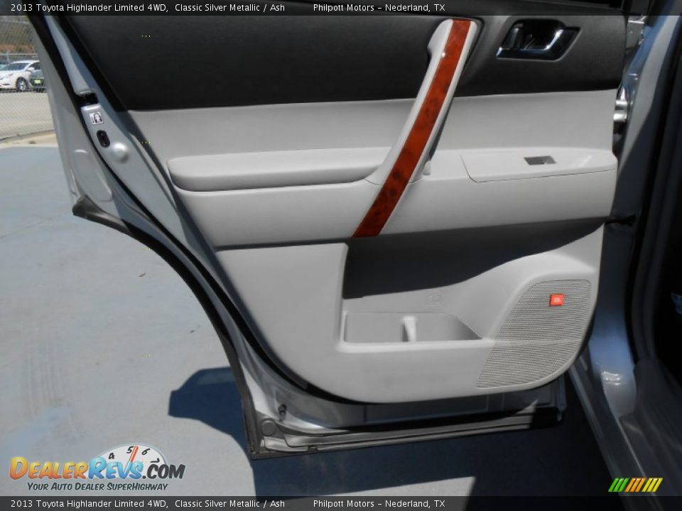 2013 Toyota Highlander Limited 4WD Classic Silver Metallic / Ash Photo #21