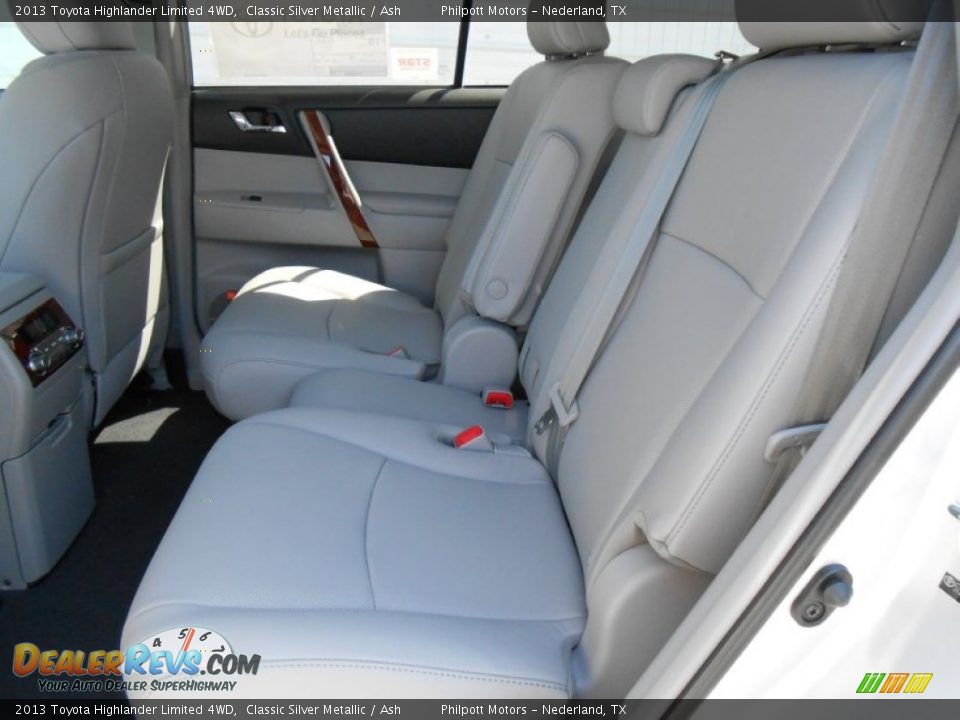 2013 Toyota Highlander Limited 4WD Classic Silver Metallic / Ash Photo #22