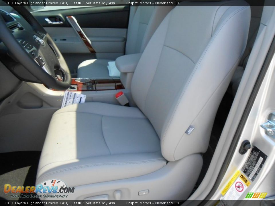 2013 Toyota Highlander Limited 4WD Classic Silver Metallic / Ash Photo #25