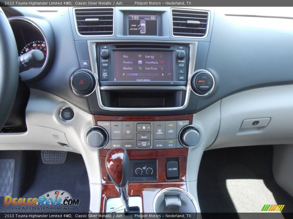 2013 Toyota Highlander Limited 4WD Classic Silver Metallic / Ash Photo #29