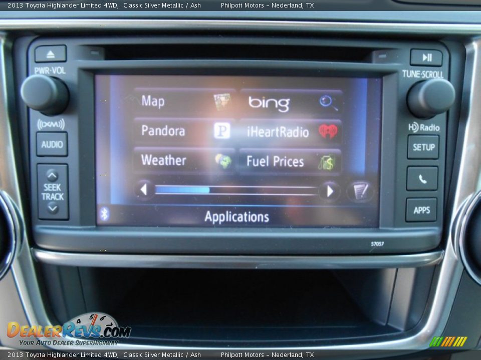 2013 Toyota Highlander Limited 4WD Classic Silver Metallic / Ash Photo #31