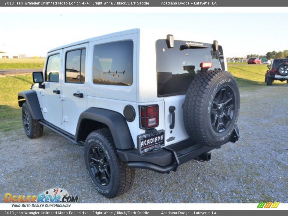 2013 Jeep Wrangler Unlimited Moab Edition 4x4 Bright White / Black/Dark Saddle Photo #3