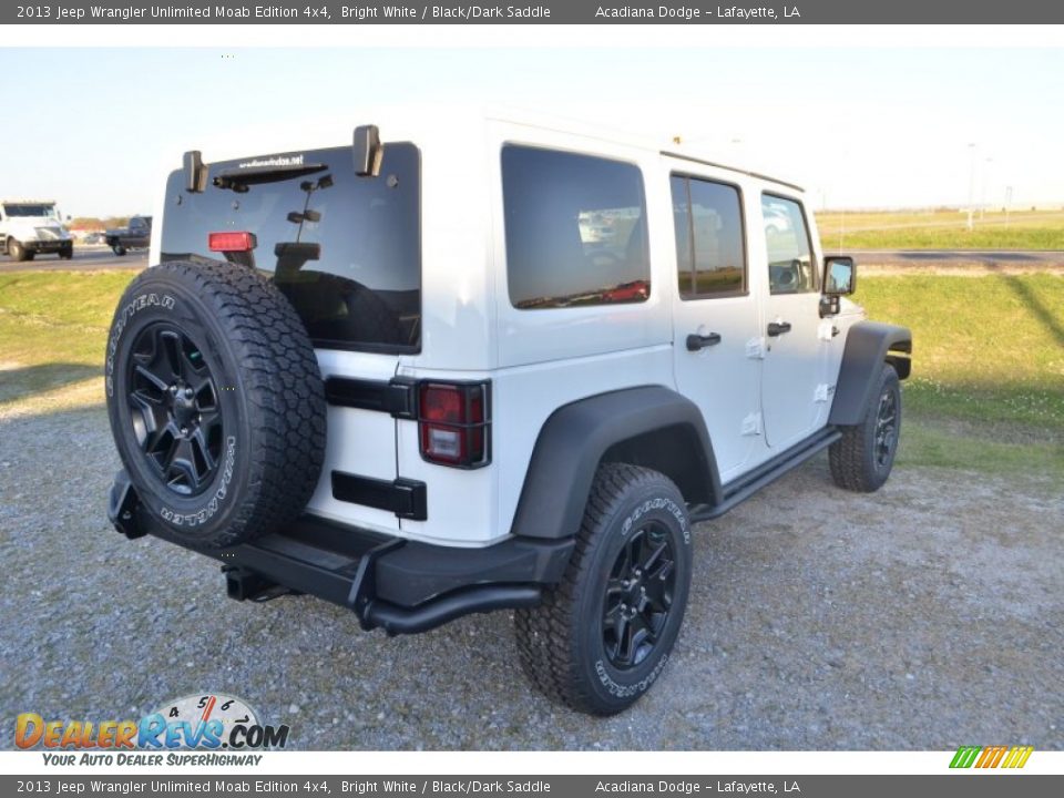 2013 Jeep Wrangler Unlimited Moab Edition 4x4 Bright White / Black/Dark Saddle Photo #4