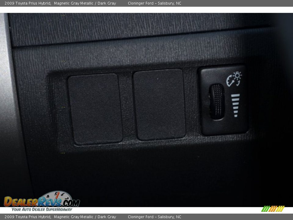 2009 Toyota Prius Hybrid Magnetic Gray Metallic / Dark Gray Photo #24