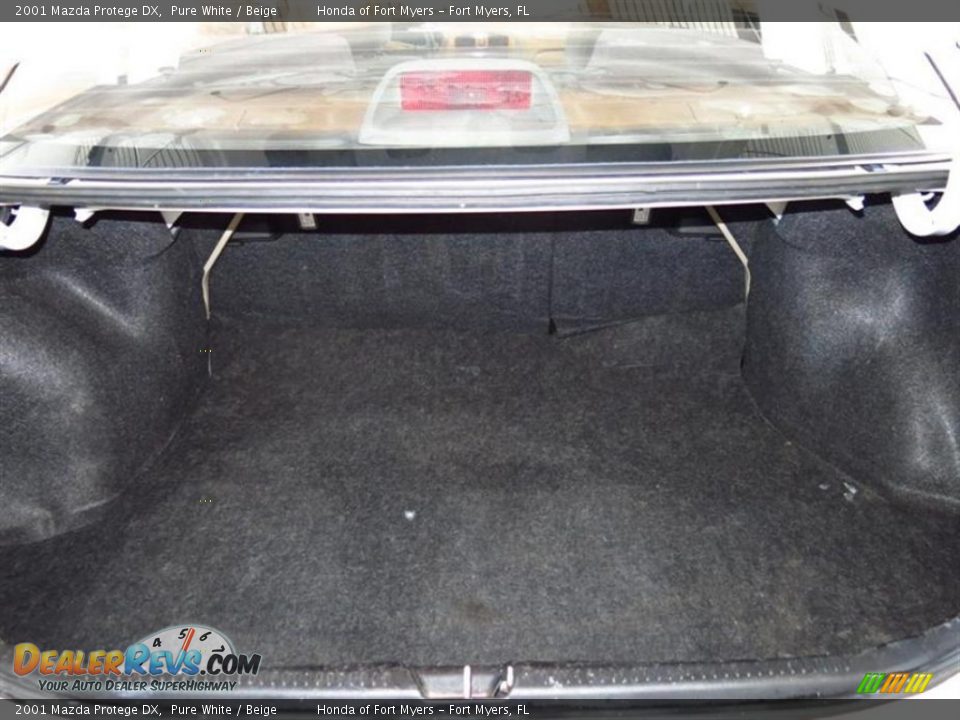 2001 Mazda Protege DX Pure White / Beige Photo #5