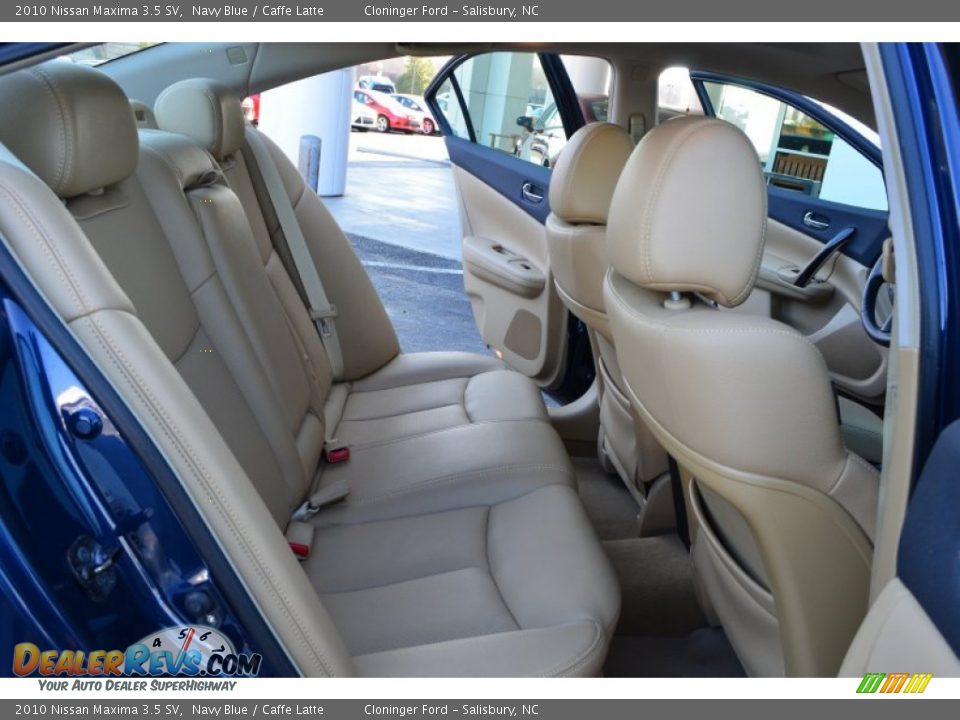 Rear Seat of 2010 Nissan Maxima 3.5 SV Photo #14