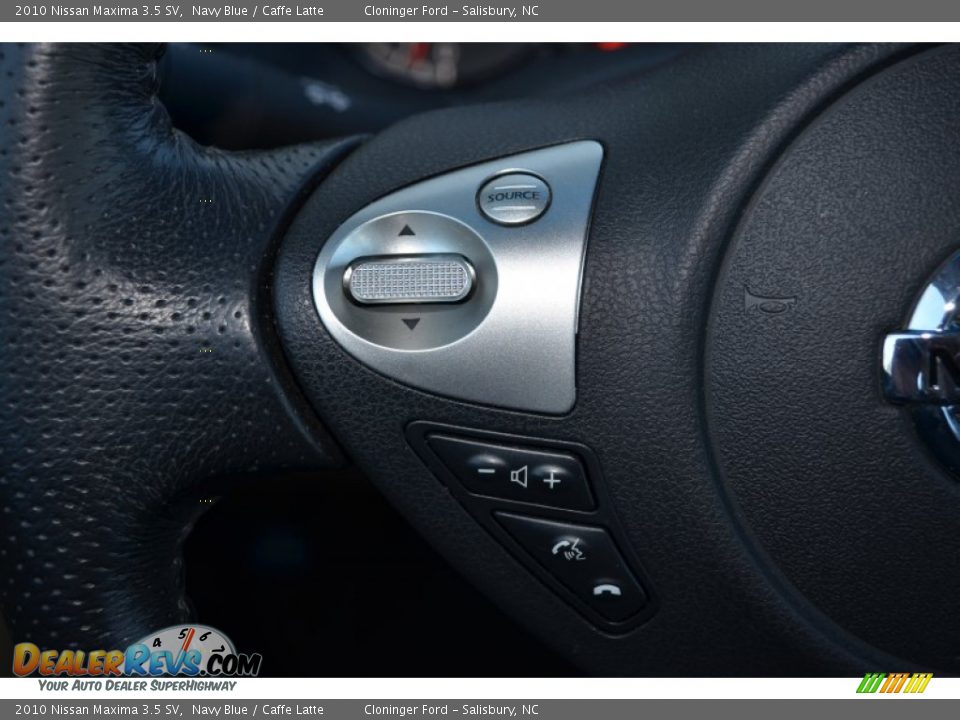 Controls of 2010 Nissan Maxima 3.5 SV Photo #25