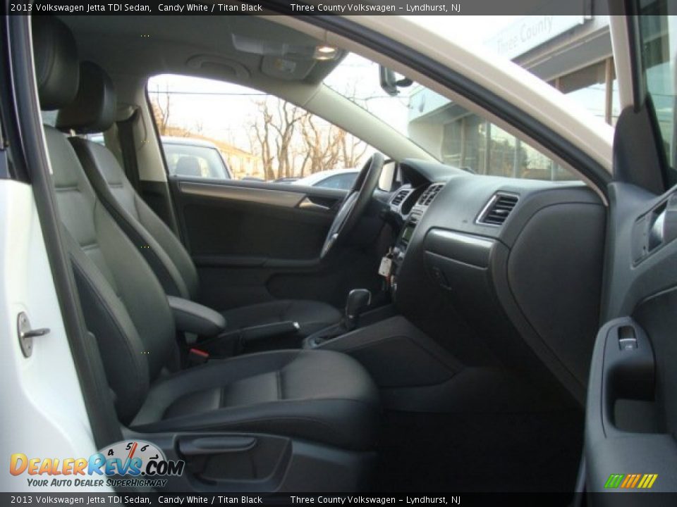 2013 Volkswagen Jetta TDI Sedan Candy White / Titan Black Photo #7