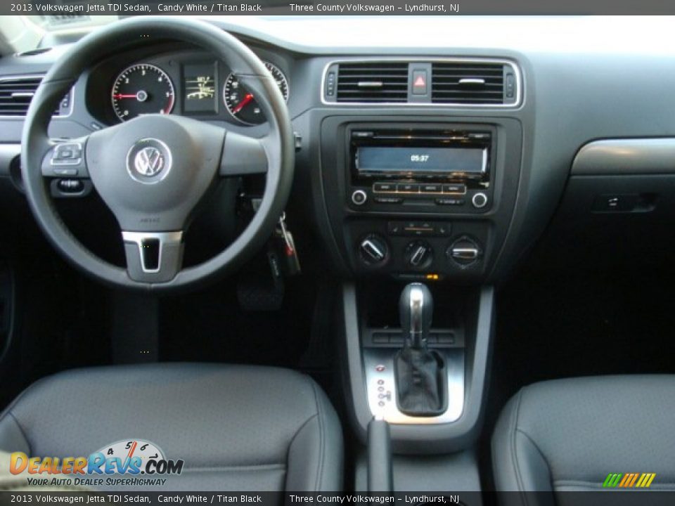2013 Volkswagen Jetta TDI Sedan Candy White / Titan Black Photo #8