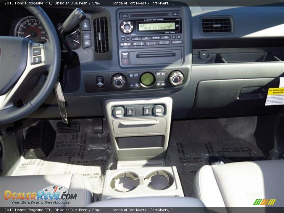 2013 Honda Ridgeline RTL Obsidian Blue Pearl / Gray Photo #6