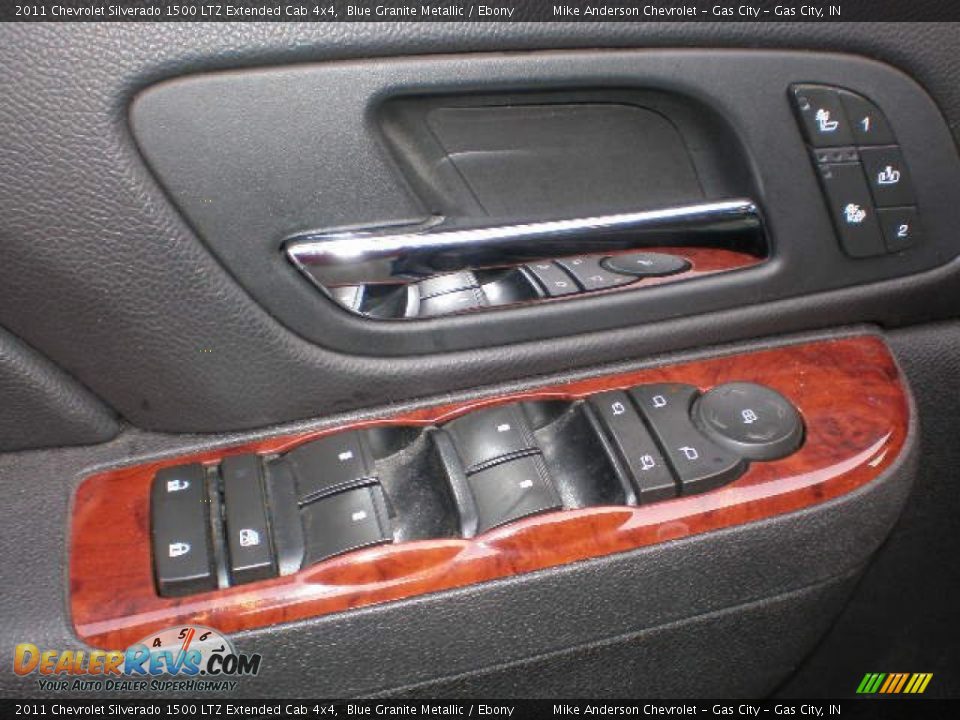 2011 Chevrolet Silverado 1500 LTZ Extended Cab 4x4 Blue Granite Metallic / Ebony Photo #16