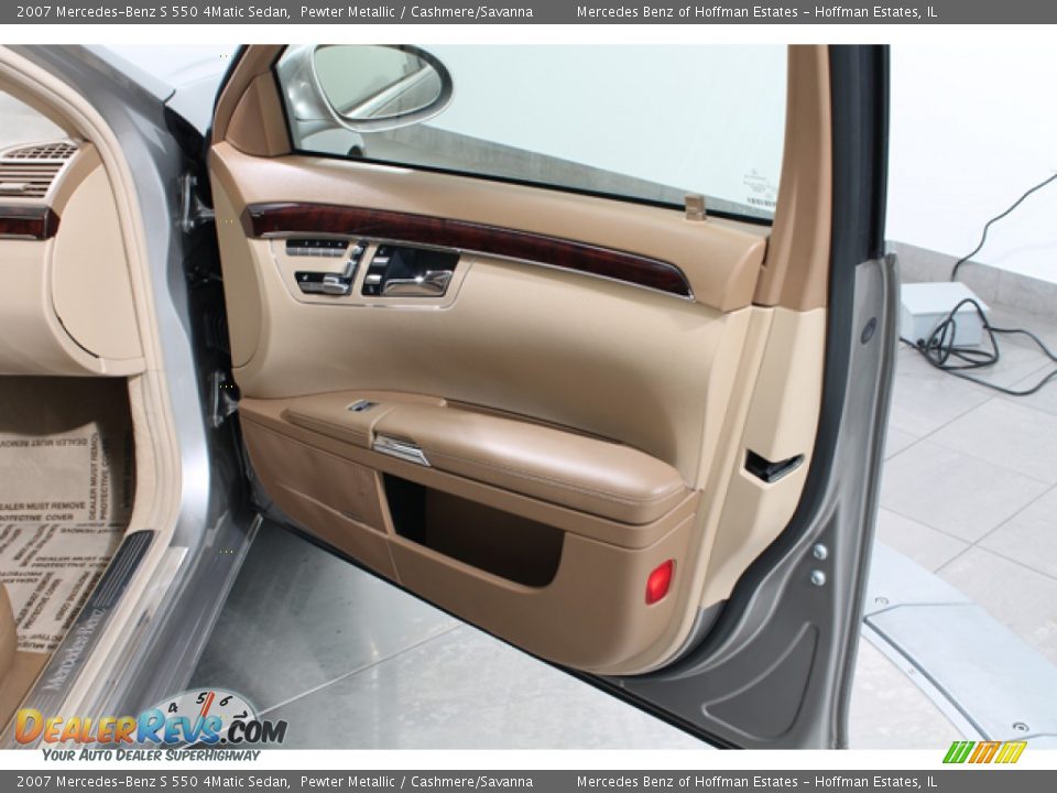 Door Panel of 2007 Mercedes-Benz S 550 4Matic Sedan Photo #13