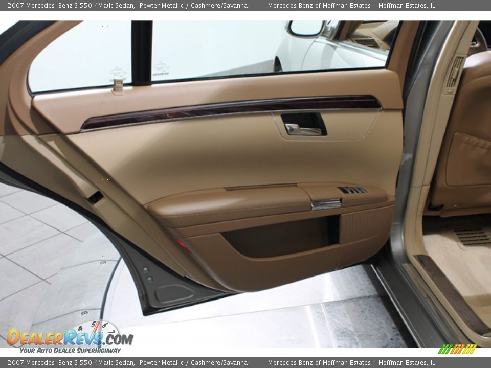 Door Panel of 2007 Mercedes-Benz S 550 4Matic Sedan Photo #15