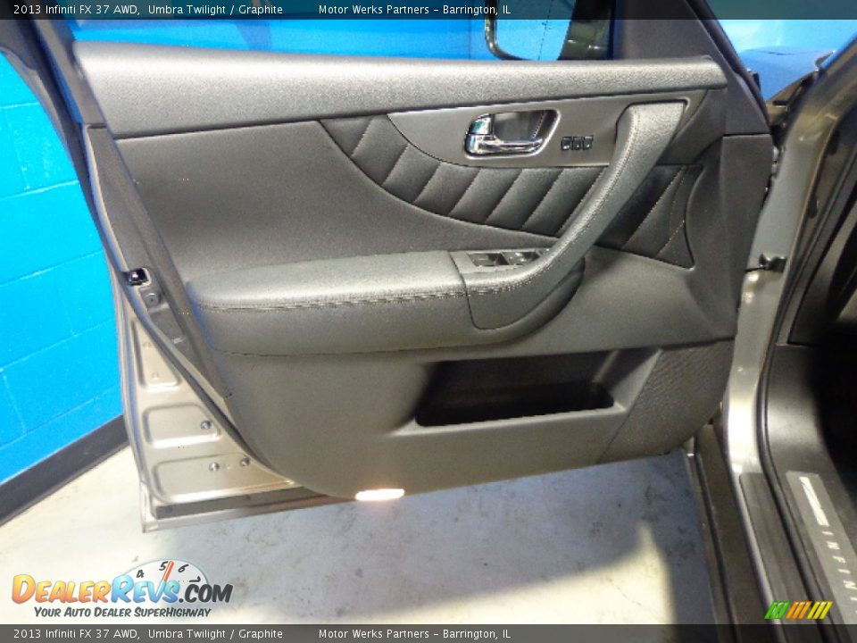 Door Panel of 2013 Infiniti FX 37 AWD Photo #17