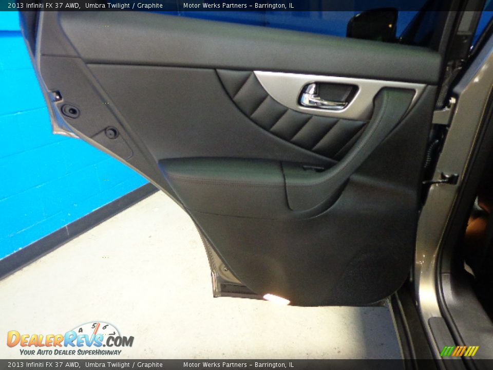 Door Panel of 2013 Infiniti FX 37 AWD Photo #18