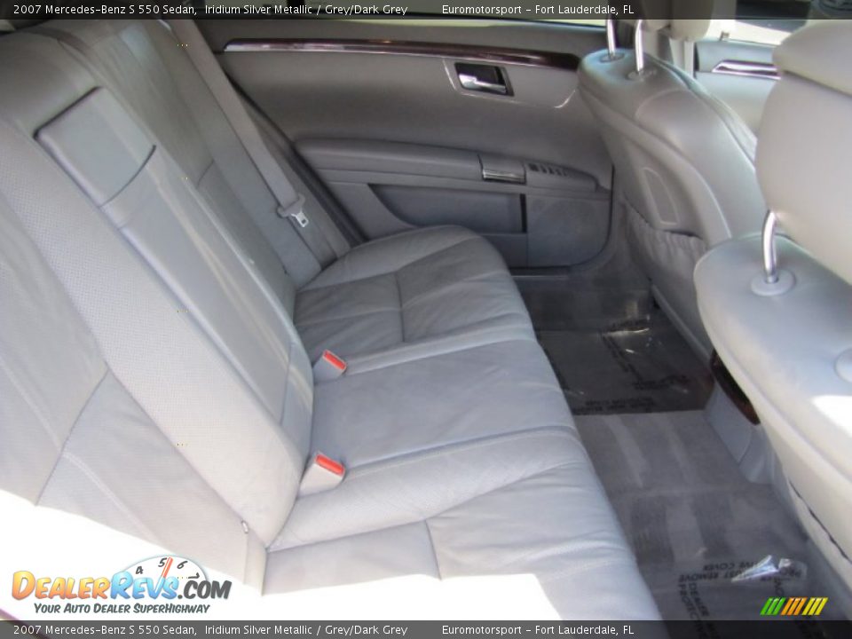 2007 Mercedes-Benz S 550 Sedan Iridium Silver Metallic / Grey/Dark Grey Photo #34