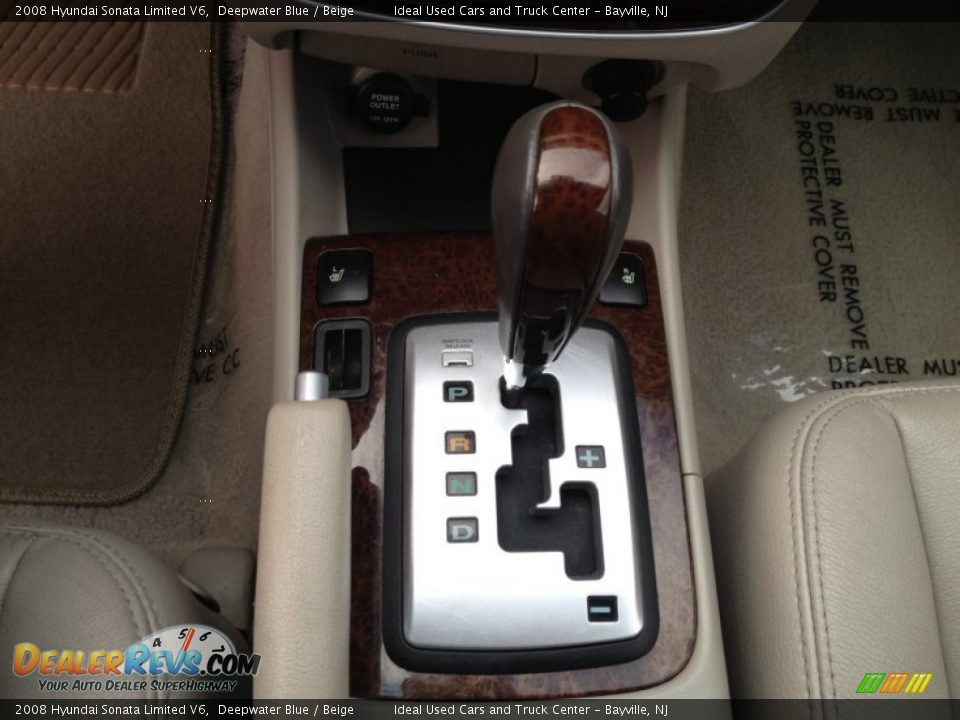 2008 Hyundai Sonata Limited V6 Shifter Photo #26
