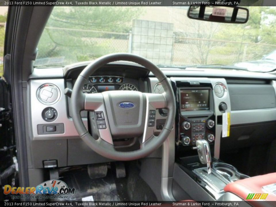 Dashboard of 2013 Ford F150 Limited SuperCrew 4x4 Photo #10