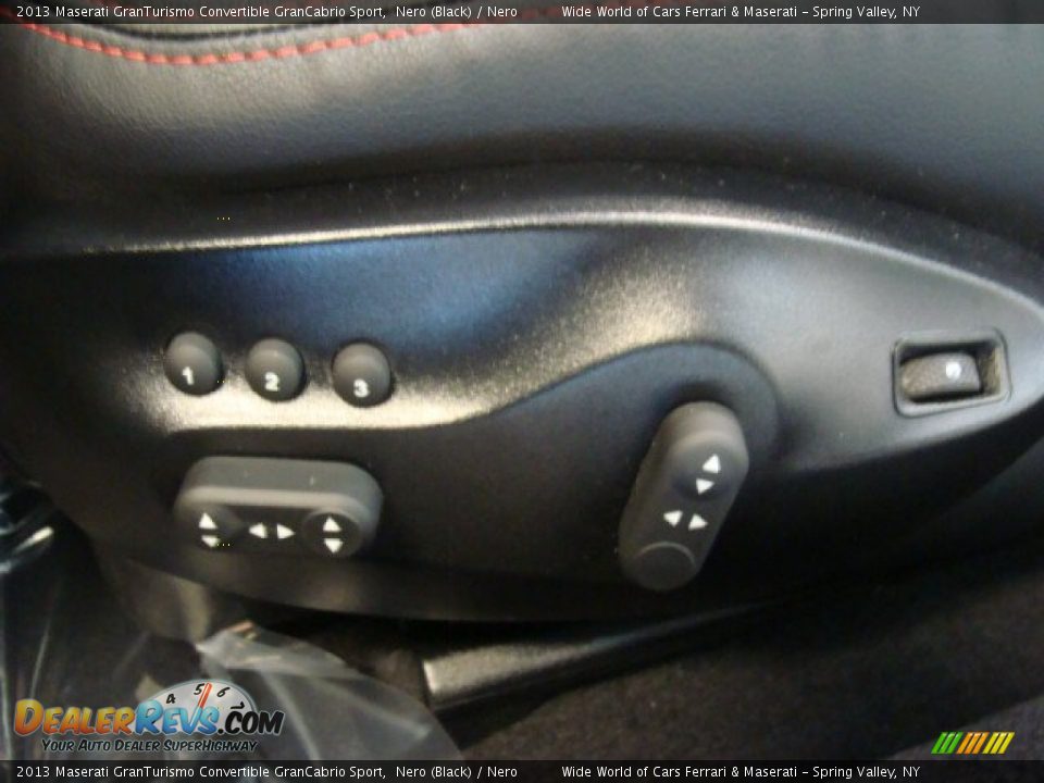 2013 Maserati GranTurismo Convertible GranCabrio Sport Nero (Black) / Nero Photo #21